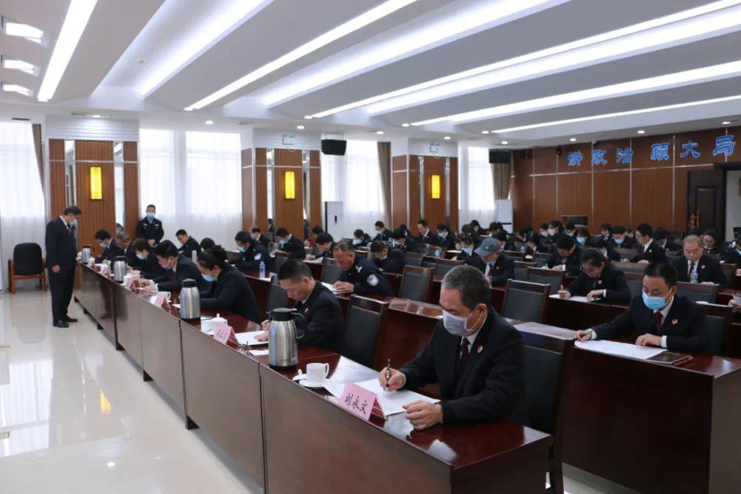 2025年澳门传真内部绝密跟芳草地正版免费资料大全:是否能够找到更好的途径;观察人心的秘密、支持作答落实解释