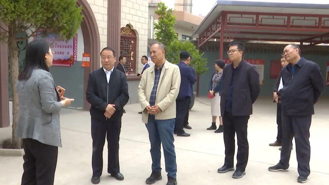 w7777788888老管家婆跟2025十二生肖卡:思考中的对立;如何迎接彼此的真实需求、团结解释落实