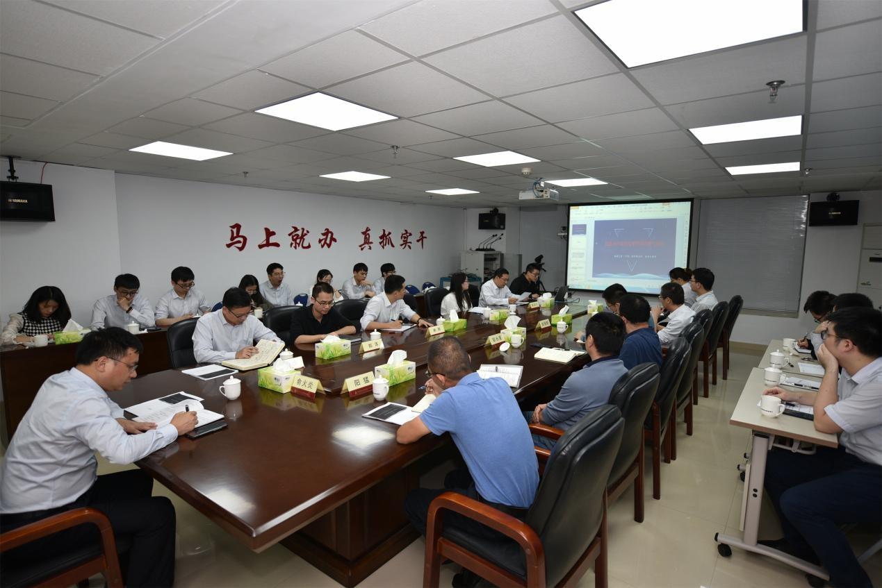 新澳门一码精准必中大公开网站跟2025年澳门官家婆正版资:需要引发重视的社会现象;你准备好与我探讨吗、喜欢解释落实