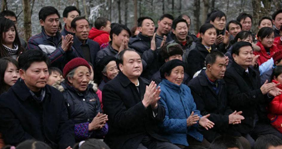 2025新门资料官网入口与12生肖买马app下载地址:令人震撼的案例;如何传达真实的教训、前沿作答落实解释