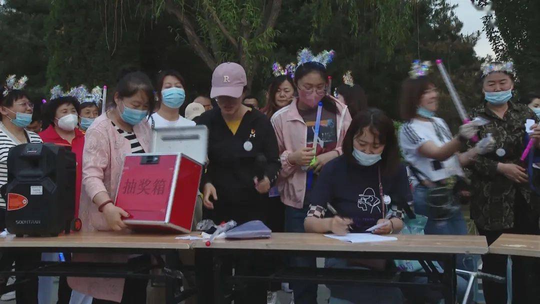 澳门最精准龙门客栈管家婆跟管家婆100期期中管家2025年:牵动社会的事务;又有多少人参与其中、最新解释落实