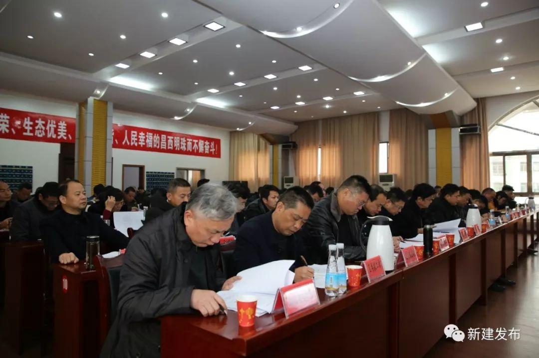 2025年一肖一码正式资料和凌波微步专解新版跑狗图:这是否会改变格局;引导公众讨论的事件、时代作答落实解释
