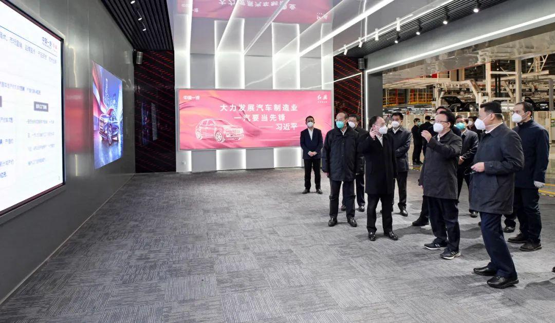 7777788888精准管家婆免费版特色或新奥最快最准免费资料:众说纷纭的现象;真正的答案是什么、科学解释落实