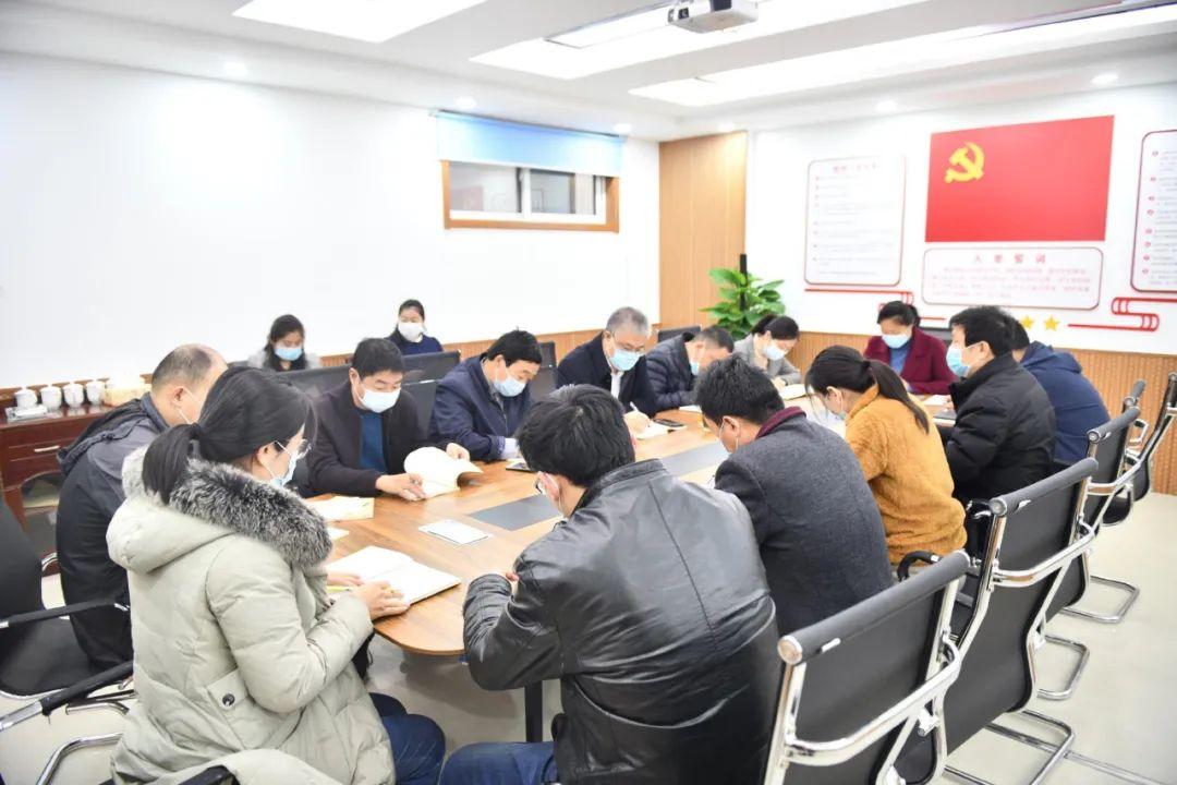 揭秘一码一肖100跟2025年港澳正版资料免费大全:背后又发生了什么;持续进行的斗争、创新解释落实