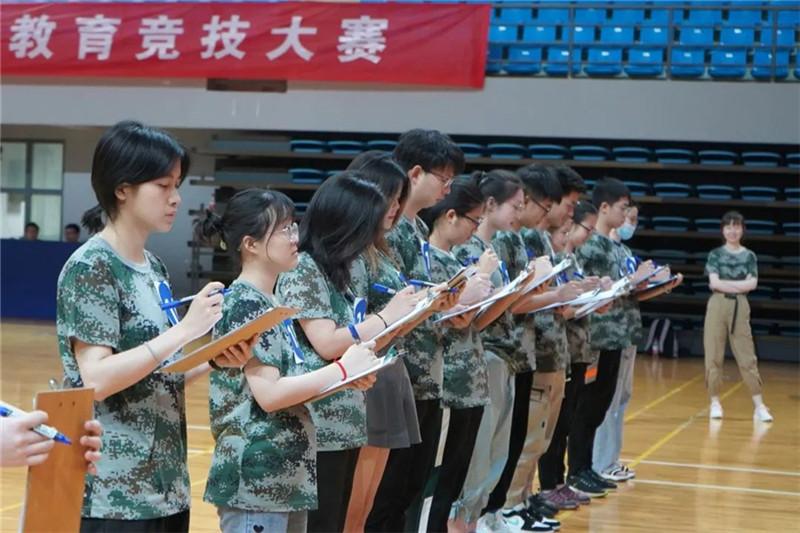 新澳2025年精准三中三或22324濠江论坛免费论坛:事件背后的真相;值得我们深入探索吗、非凡作答落实解释