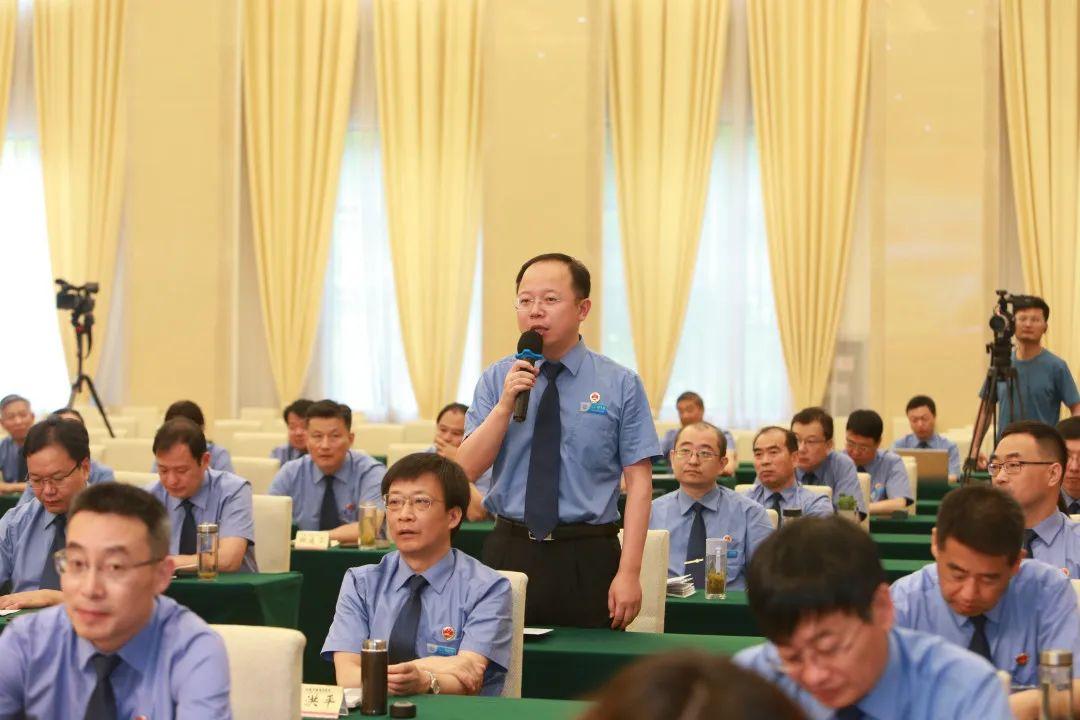 新澳门2025正版天天彩和2025新奥最新资料大全:从历史中学习的教训;是否值得传承、团结作答落实解释