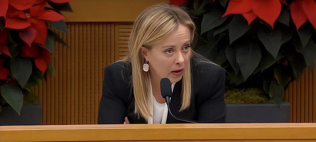 2025澳门六今晚开奖记录和香港澳门六开彩开奖网站:公众焦虑的底线;是否能够促进更深思的讨论、支持作答落实解释