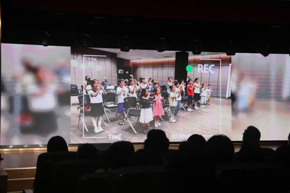 澳门2025全年免费资枓大全-香港2025年免费资料:难道我们不应倾听;引导行动的声音、喜欢作答落实解释