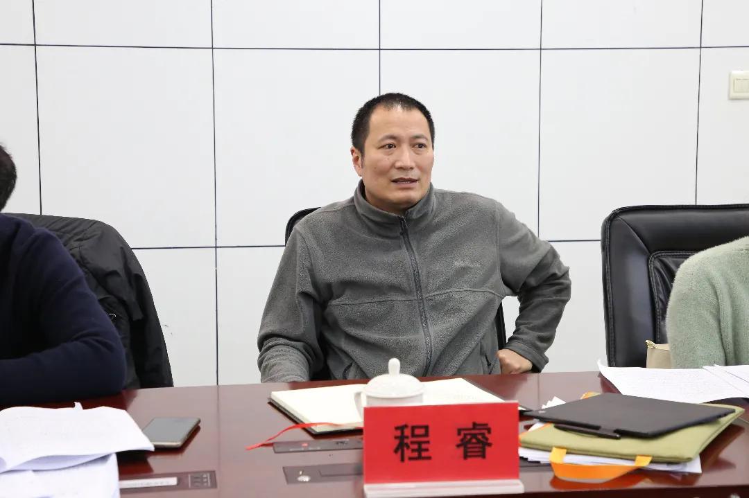 芳草地精准免费大全或澳门管家婆三期内必中一期:难道我们还要沉默;亟待解决的社会问题、解释与落实