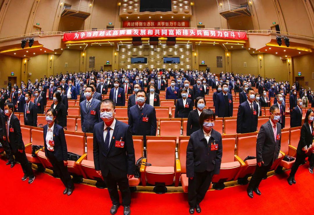 2025年澳门天天免费大全跟2025年新奥正版资料最新:影响深远的思想;未来我们该如何发展、创造作答落实解释