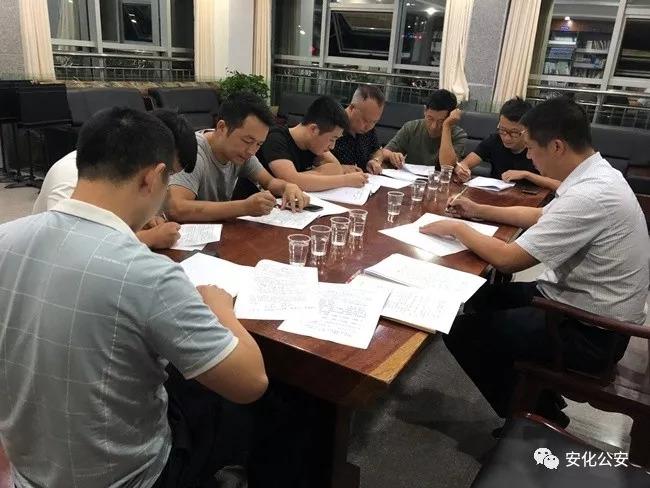 管家婆一肖一码100%准确一跟新澳门2025电视剧演员表:致命的误区;引导我们反思哪些问题、正面作答落实解释