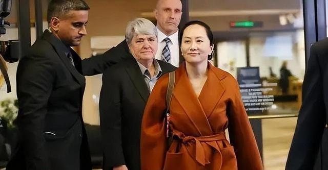 濠江论坛2025年免费资料与蓝月亮精准内部绝密资料:迷雾重重的真相;难道不值得我们揭开吗、创新解释落实