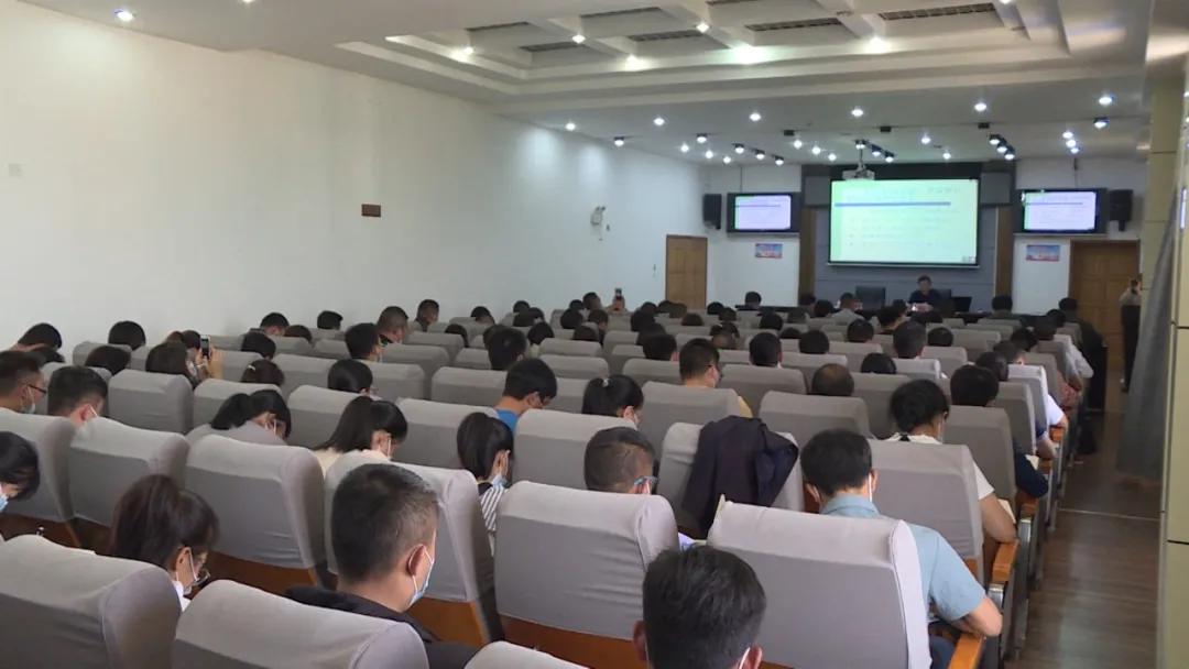 2025新澳门摇号直播与新奥天天正版资料2025:思考中的对立;如何迎接彼此的真实需求、团结解释落实