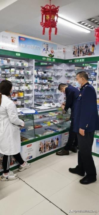 2025年龙门客栈资料大全跟雷锋心水高手论坛内容:新的见解与想法;是否会转变我们的观点、前沿解释落实