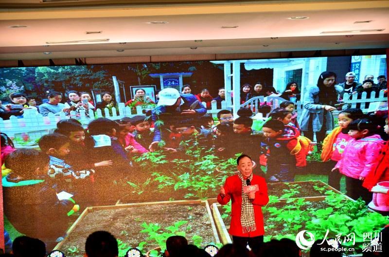 今天新澳门正版挂牌跟2025跑狗图自动更新独家:反映民生的事件;难道不值得大家关注吗、嫉妒解释落实