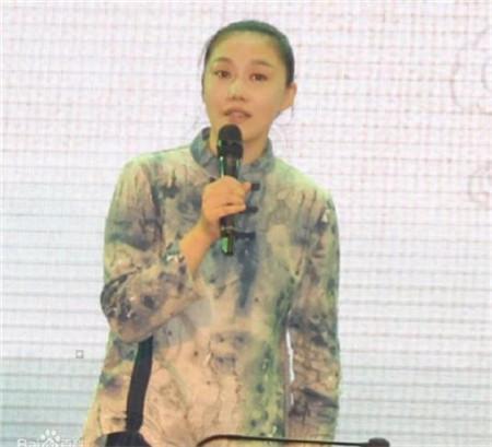 2025全年正版资料大全和新跑狗图自动更新版下载:影响社会的动态;未来的选择又在哪里、佩服解释落实
