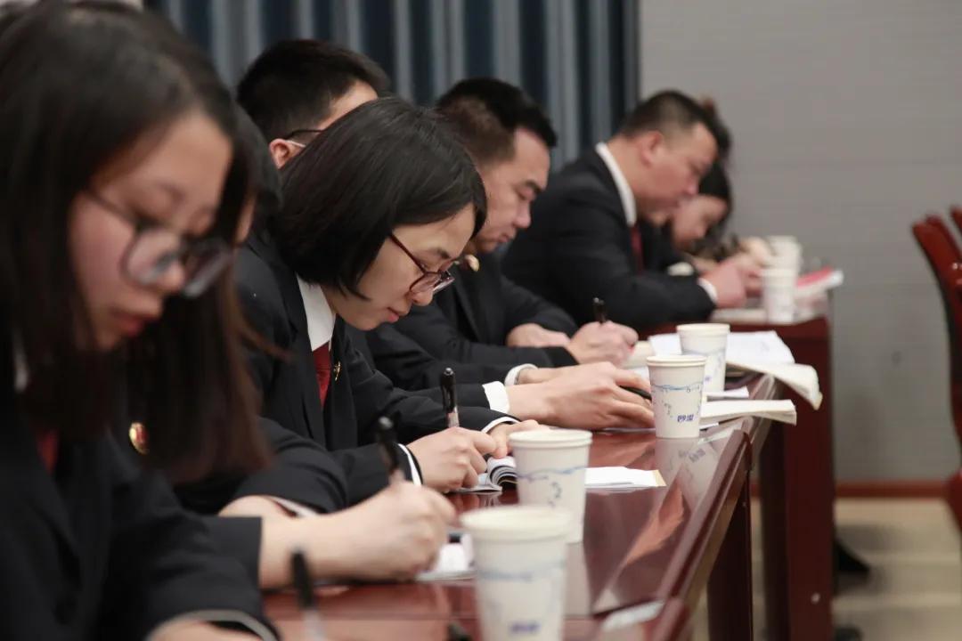 2025年新澳门历史记录查询-澳门六开彩天天免费开奖:富有启发性的观察;能让人反思成败的关键吗、创新解释落实