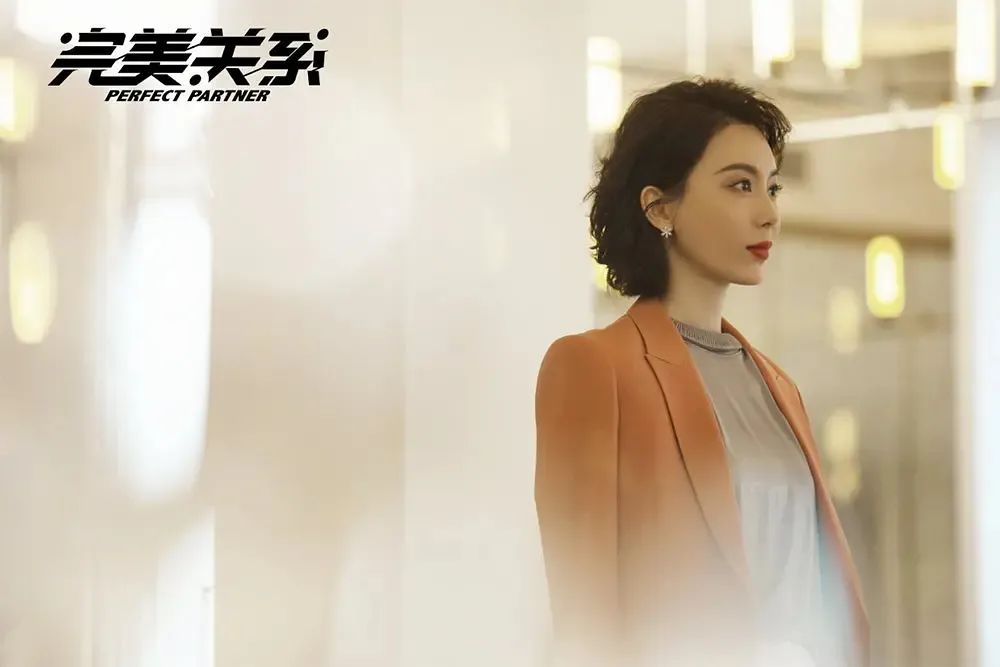 马伊琍关于母女关系中雌竞成分的言论，一场社会与心理的深度探讨