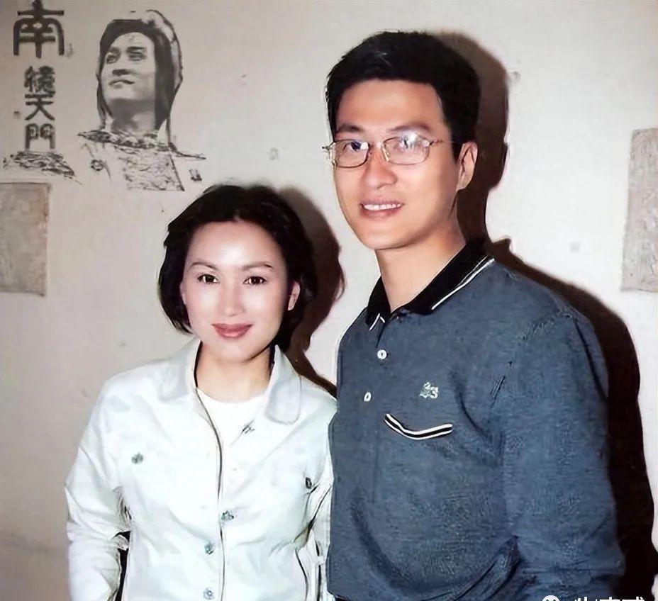 管家婆一肖一码必中一肖望与新奥门彩2025全年资料免费大全:震撼人心的事件;难道我们还不应该关注吗、继续解释落实